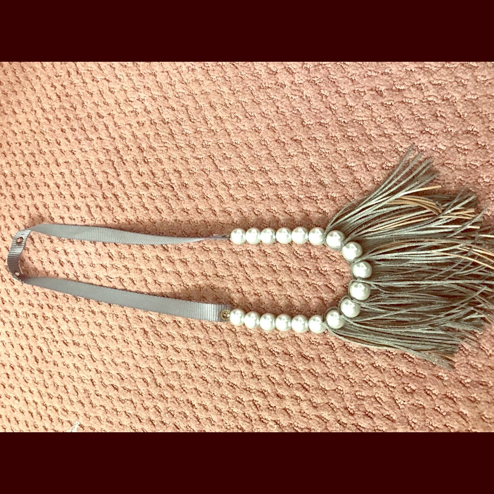 Plunder leather fringe necklace